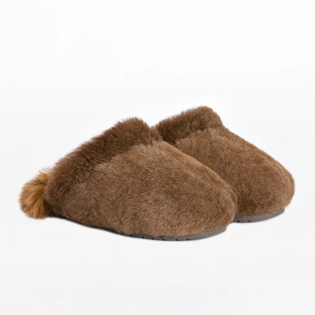 Alpaca Fur Sabo Shoe in color Camel